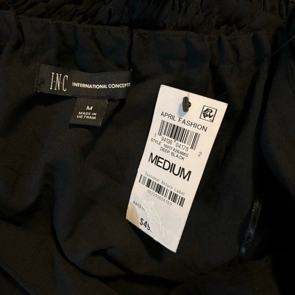 I.N.C. INTERNATIONAL CONCEPTS Women's Black Medium Halter Top NWT - Picture 2 of 4